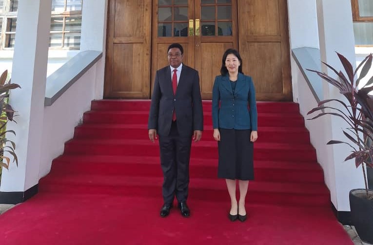 대사, 마잘리와 총리 면담(2.18)